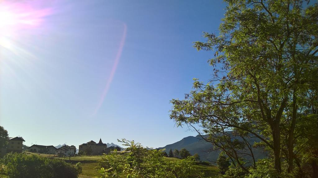 Les Vrais Rayons Hotel Verrayes ภายนอก รูปภาพ