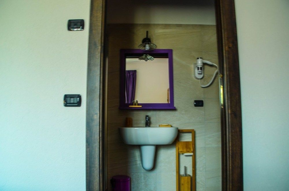Les Vrais Rayons Hotel Verrayes ภายนอก รูปภาพ